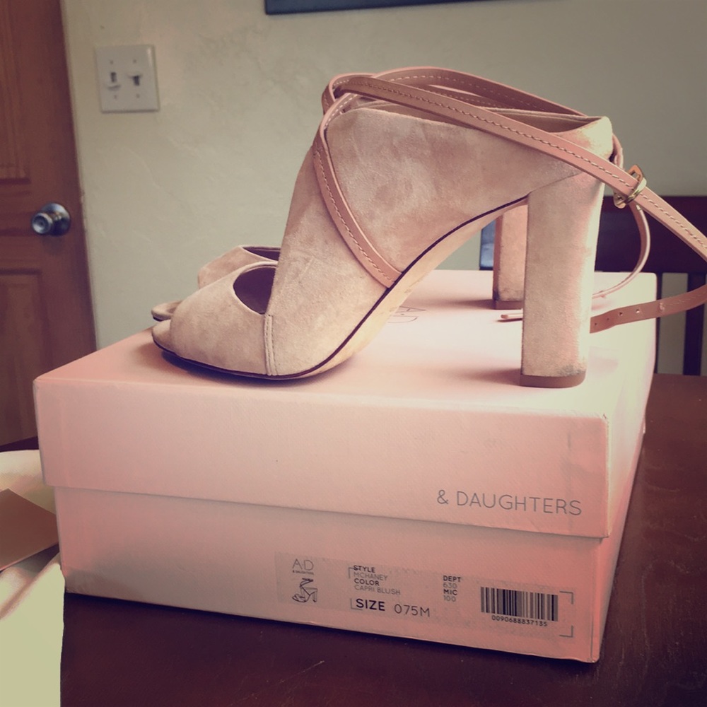 A•D & Daughters Mchaney Capri Blush Heels